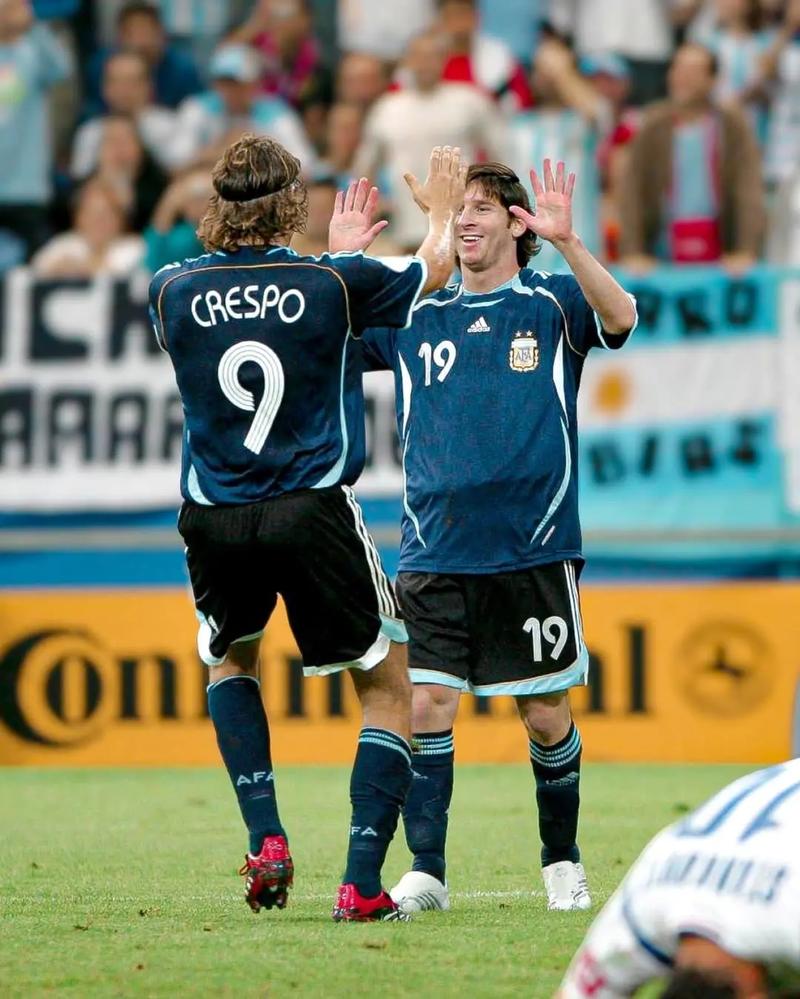 外媒统计：GEN横扫T1的夏决创造LCK历史最高观众峰值纪录