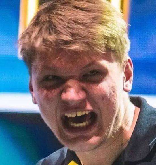 Rex Regum Qeon 在 Masters Toronto 2025 中被淘汰，未能赢得一场比赛